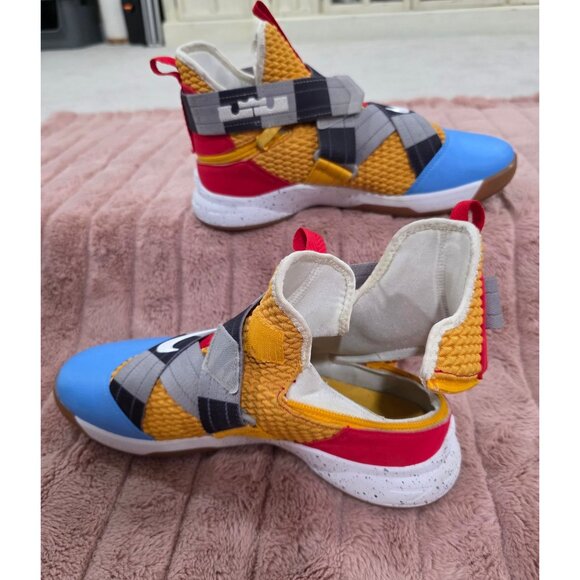 Nike Lebron Soldier 12 Multicolor Basketball Shoes Size 10 EU 44 Yellow/Blue/Red main image 5